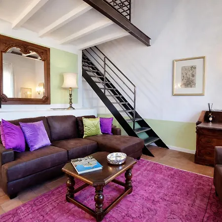Daire Guelfi 55 - 3 Bedrooms & 3 Bathrooms Floransa