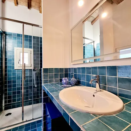 Guelfi 55 - 3 Bedrooms & 3 Bathrooms *
