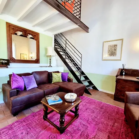 Guelfi 55 - 3 Bedrooms & 3 Bathrooms Florencia